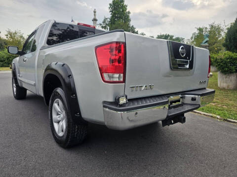 2010 Nissan Titan SE