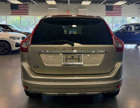 2016 Volvo XC60 T6 Drive-E