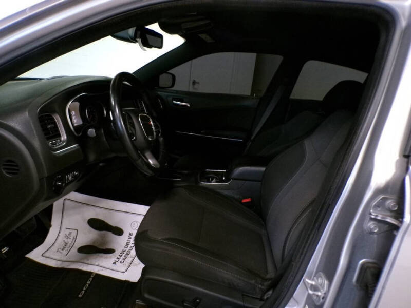 2015 Dodge Charger SXT