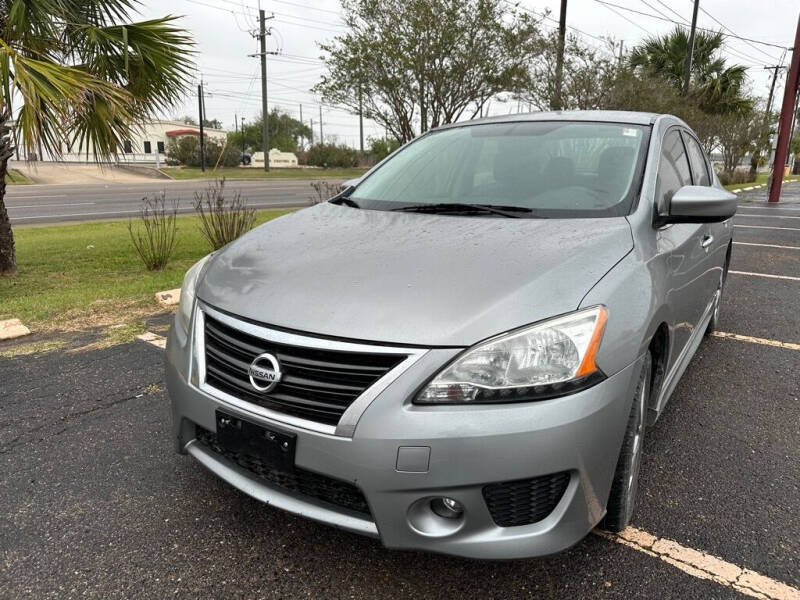 2014 Nissan Sentra SR photo 4