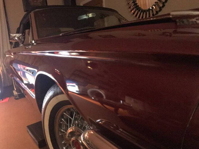 1964 Ford Thunderbird