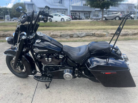 2019 Harley-Davidson FLHC
