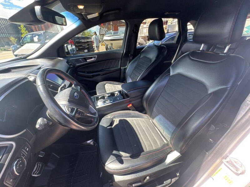 2020 Ford Edge ST Line