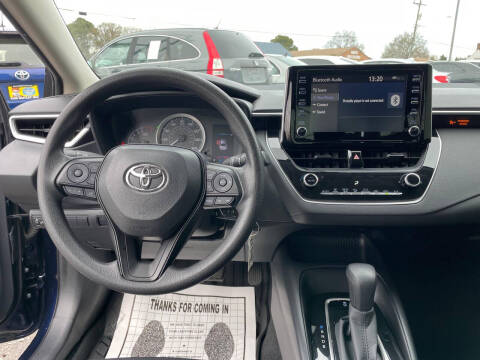 2020 Toyota Corolla LE