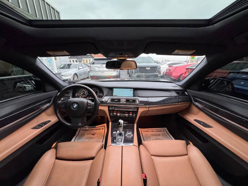 2011 BMW 7 Series 740i