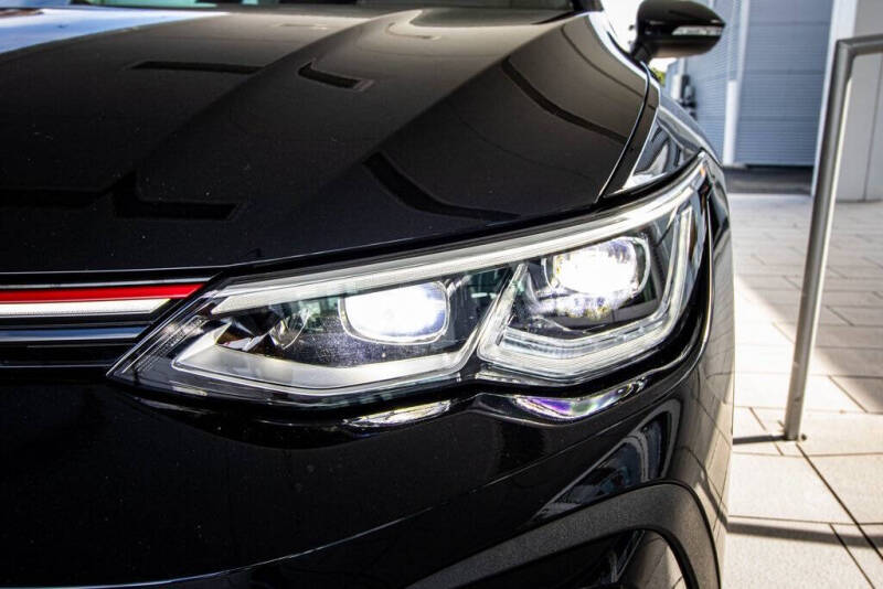 2023 Volkswagen Golf GTI SE