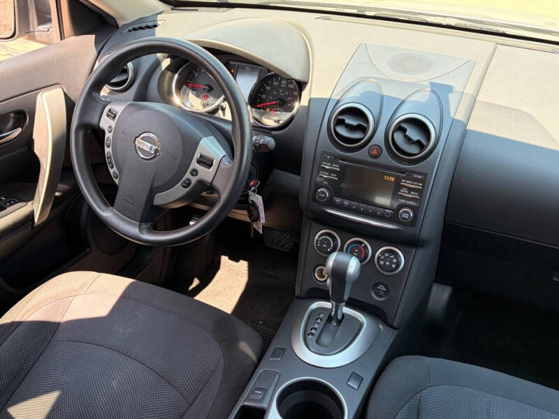 2013 Nissan Rogue SV