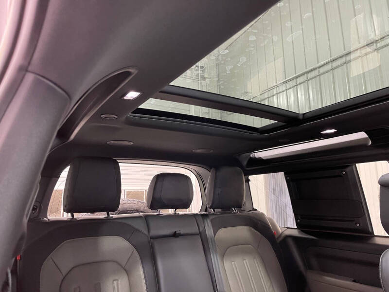 2022 Land Rover Defender 90 X-Dynamic HSE