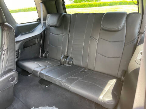 2017 Cadillac Escalade Platinum