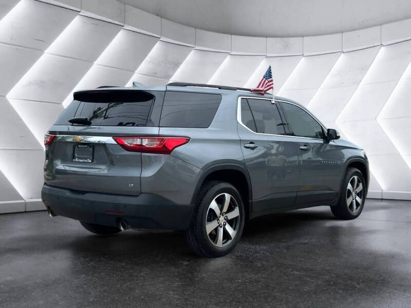 2020 Chevrolet Traverse LT Leather