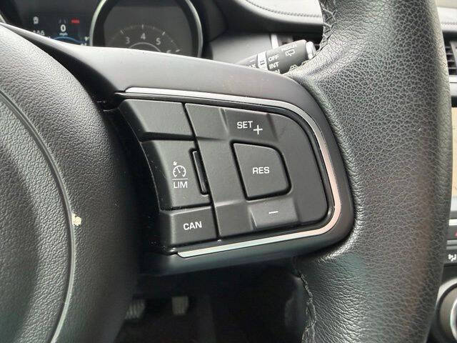 2020 Jaguar E-PACE P250 SE