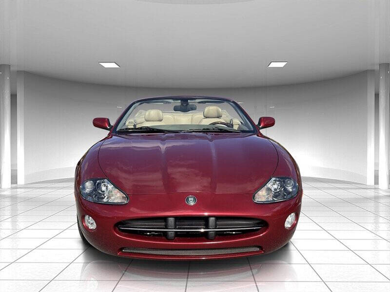 2005 Jaguar XK-Series 35