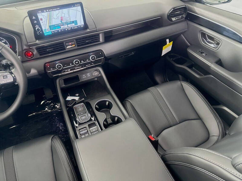 2025 Honda Pilot Touring