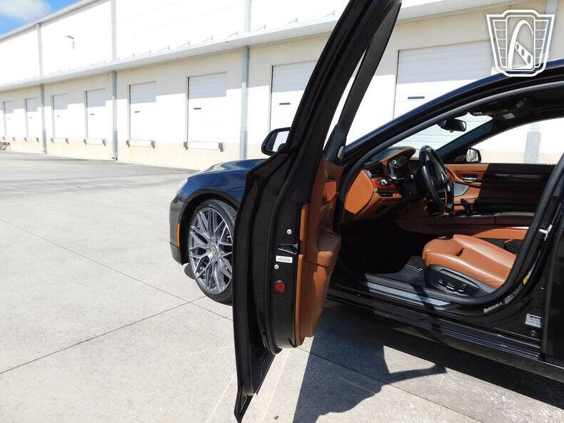 2013 BMW 7 Series
