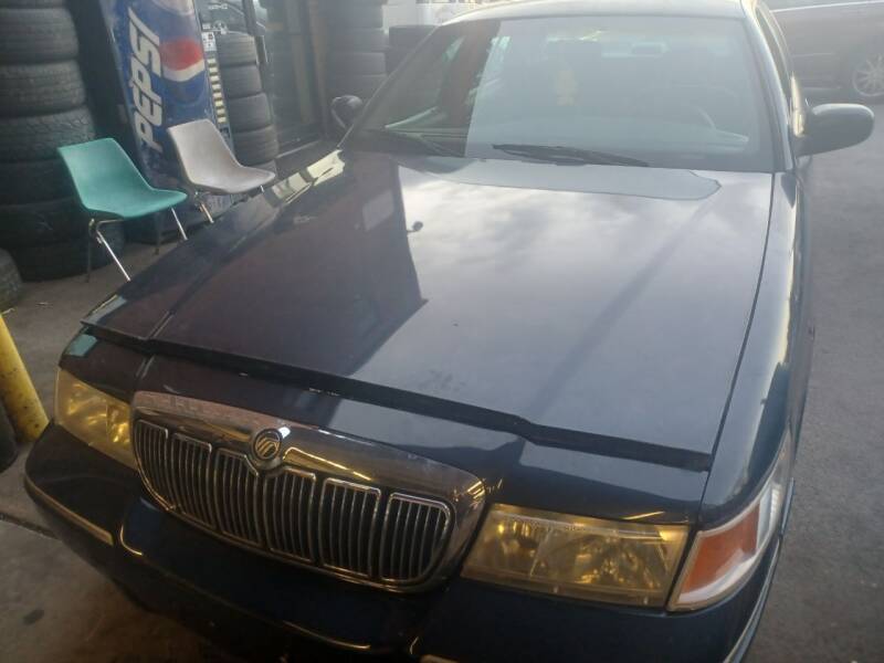 2001 Mercury Grand Marquis for sale at Discount Auto Sales & Service in Winston Salem NC