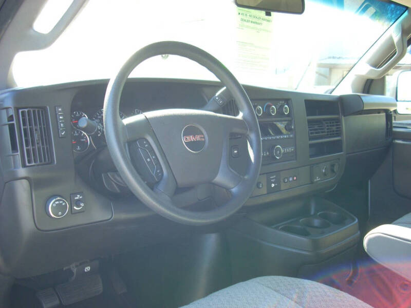 2023 GMC Savana LS 3500