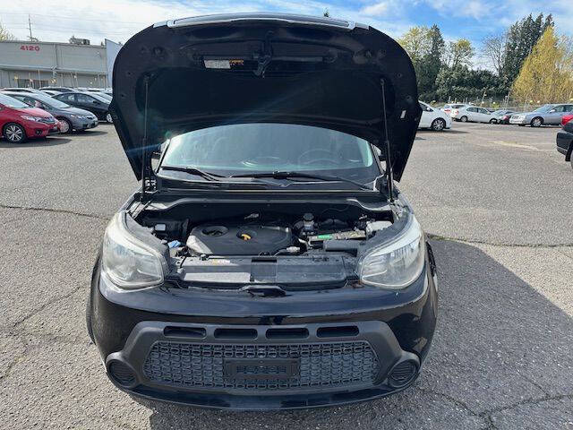 2015 Kia Soul +