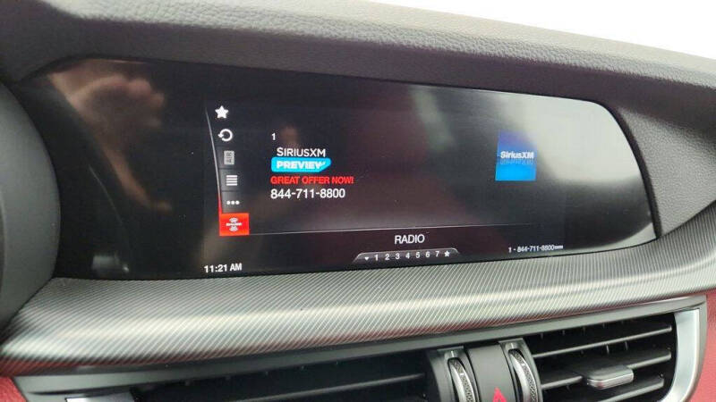 2019 Alfa Romeo Stelvio Ti Sport