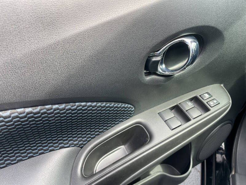2016 Nissan Versa Note SV