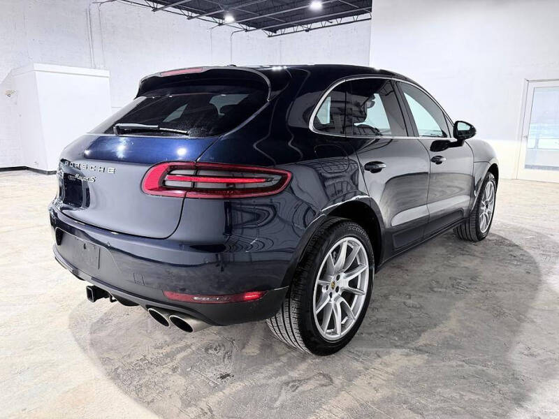 2018 Porsche Macan S
