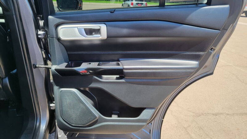 2023 Ford Explorer ST