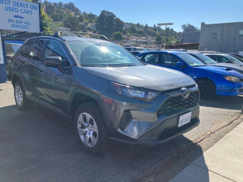2021 Toyota RAV4 LE
