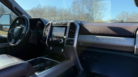 2017 Ford F-350 Super Duty Platinum