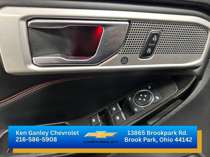 2022 Ford Explorer ST-Line