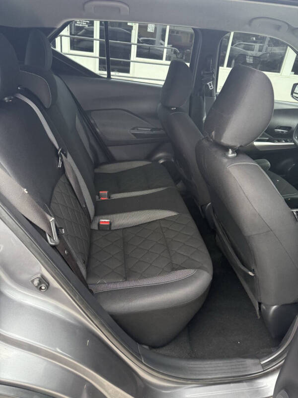 2019 Nissan Kicks SV