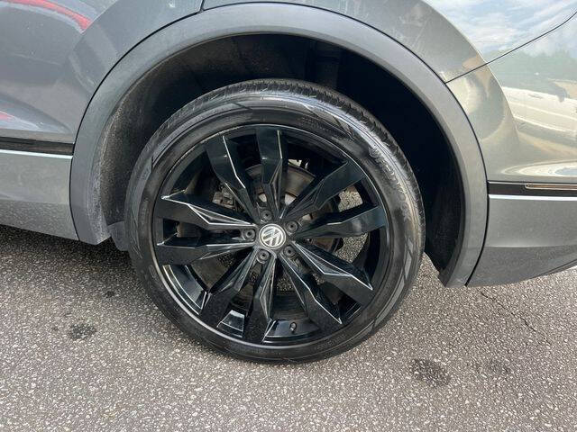 2021 Volkswagen Tiguan SE R-Line Black