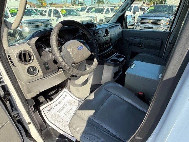 2012 Ford E-Series E-250