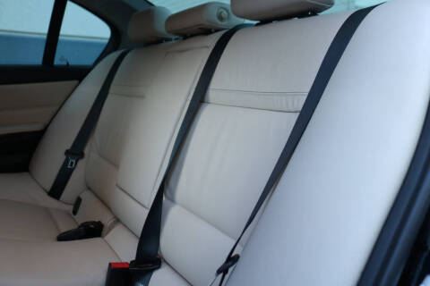 2011 BMW 3 Series 335i