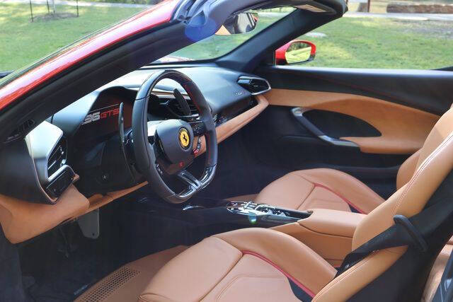 2025 Ferrari 296 GTS