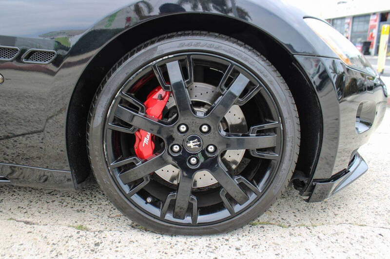 2012 Maserati GranTurismo S Automatic