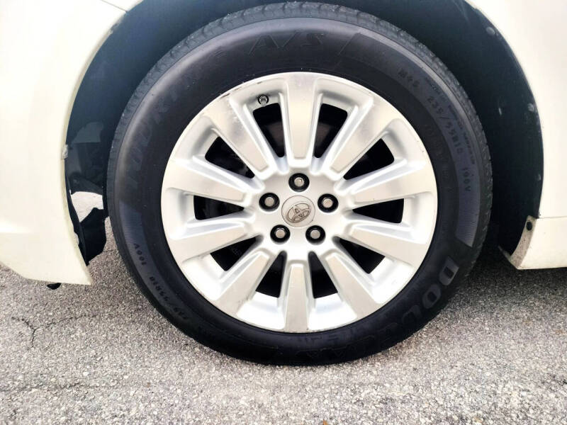 2014 Toyota Sienna Limited 7-Passenger