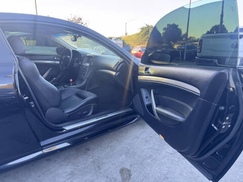 2012 Infiniti G37 Coupe Sport