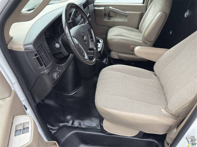 2016 Chevrolet Express 3500