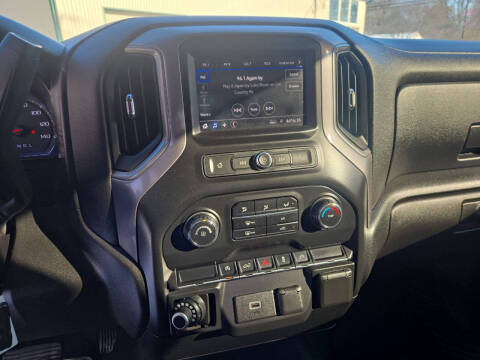 2020 Chevrolet Silverado 1500 Custom