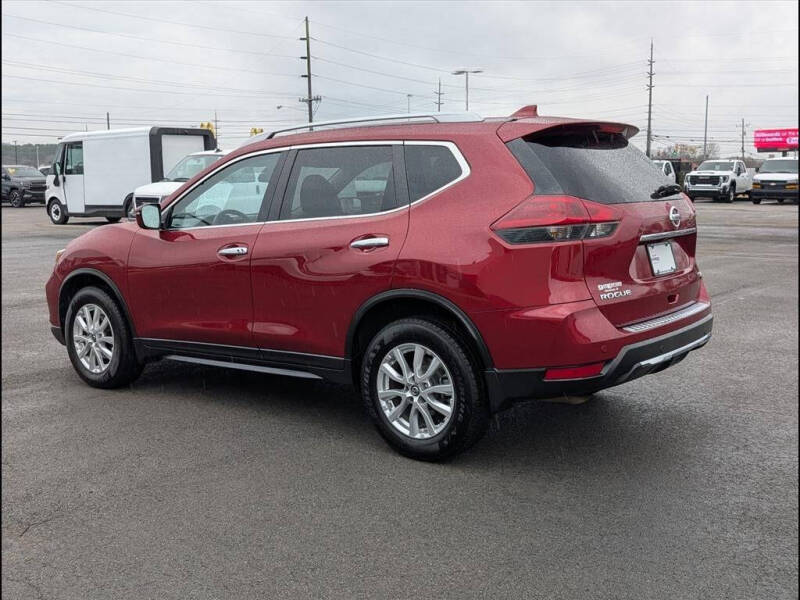 2020 Nissan Rogue SV