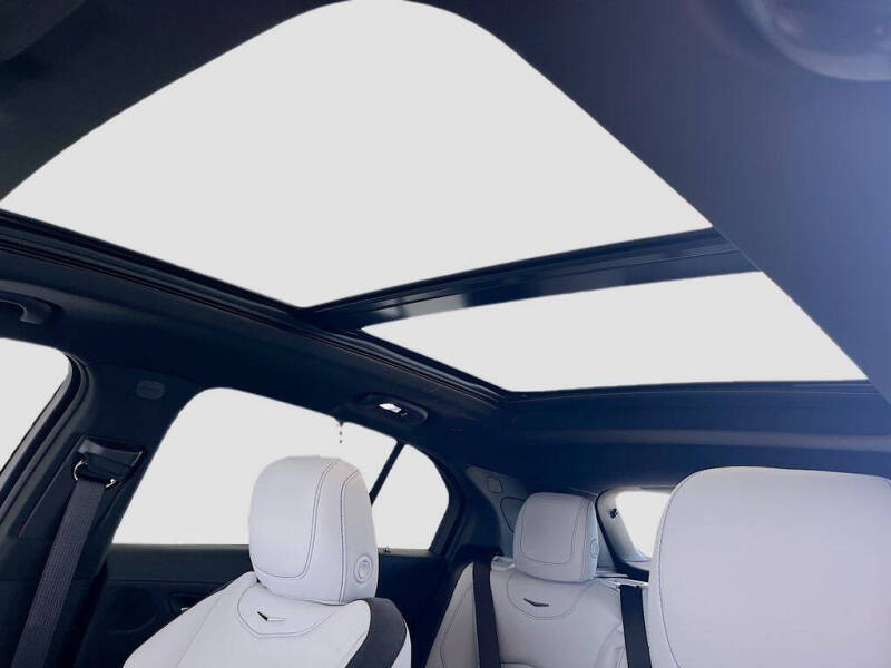 2025 Cadillac XT4 Sport
