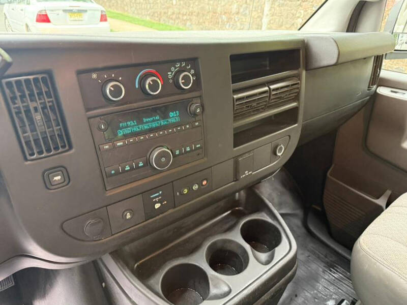 2018 Chevrolet Express 2500