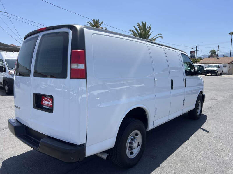 2018 Chevrolet Express 2500