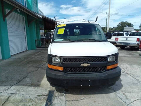 2017 Chevrolet Express 2500