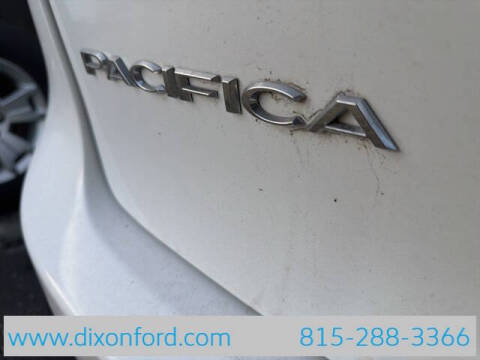 2017 Chrysler Pacifica Touring-L Plus