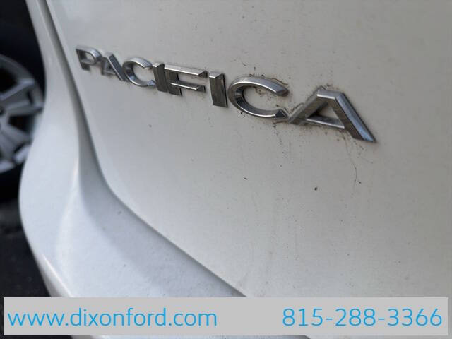 2017 Chrysler Pacifica Touring-L Plus