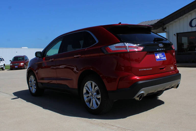 2023 Ford Edge Titanium