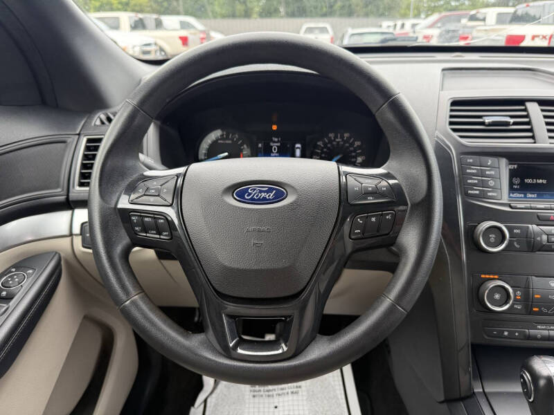 2018 Ford Explorer