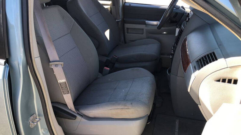 2008 Chrysler Town and Country Touring