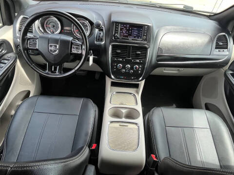 2020 Dodge Grand Caravan SXT