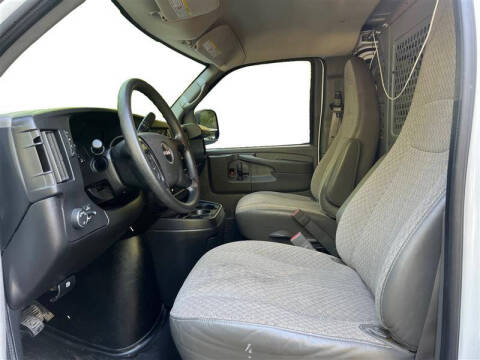 2015 GMC Savana 2500